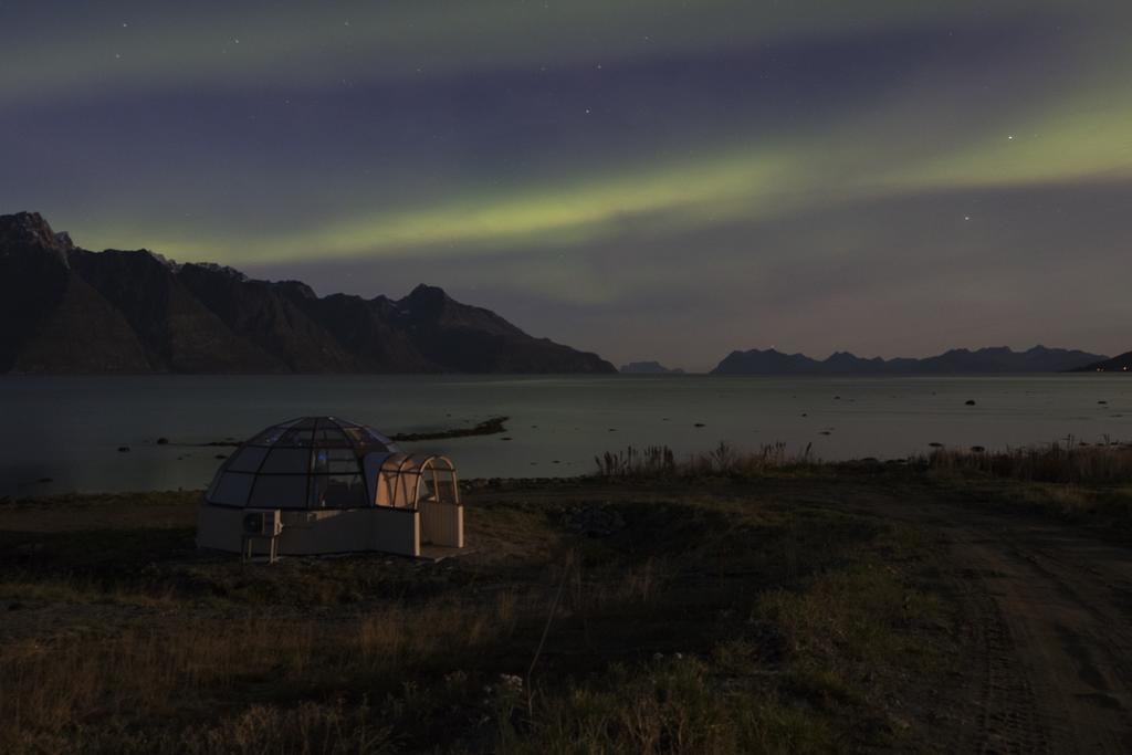 Hotel Lyngen North Rotsund Exterior foto