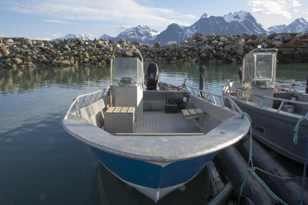 Hotel Lyngen North Rotsund Exterior foto